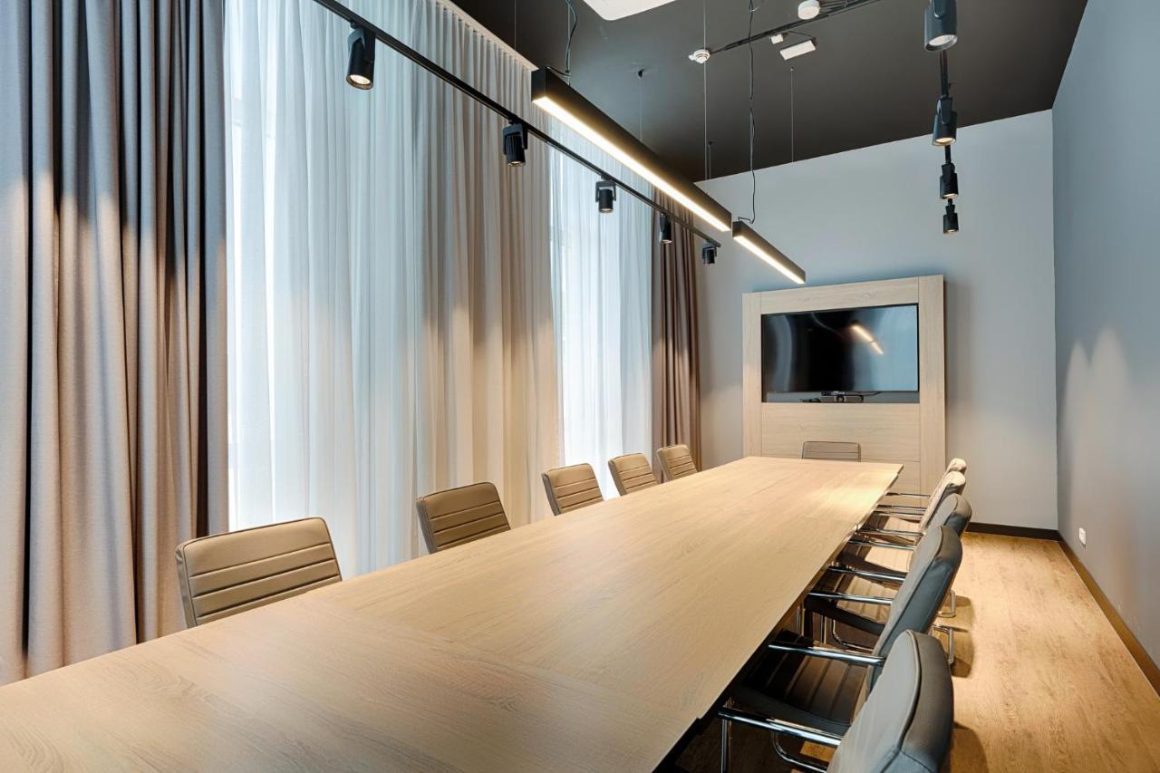 Premier Inn Wolfsburg City Centre ภายนอก รูปภาพ
